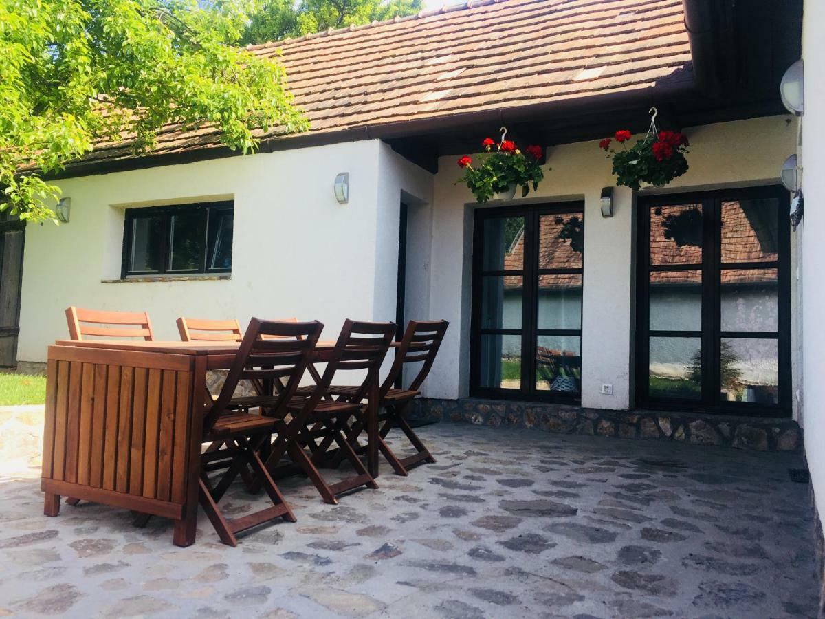 Rákóczi12 Vendégház Hollókő Exterior foto